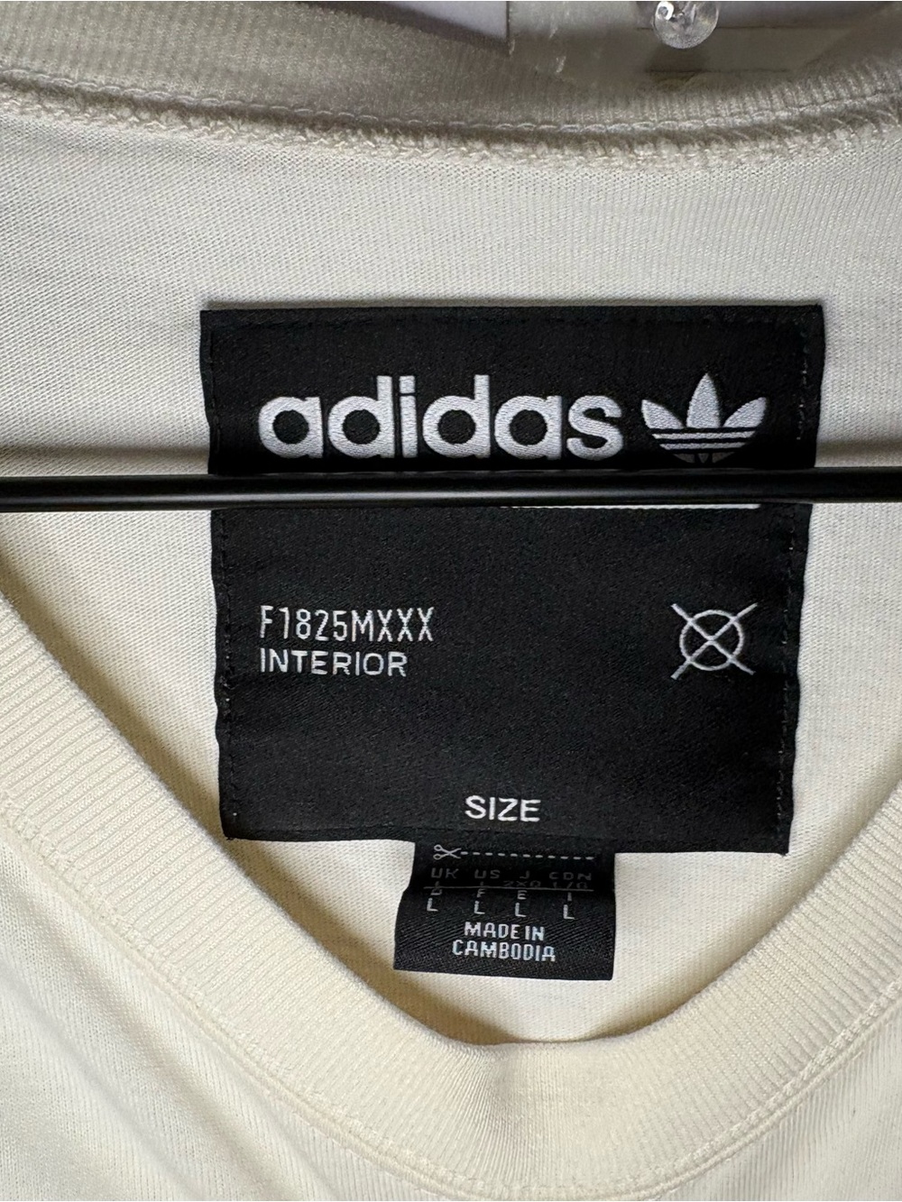 adidas Cream Tee with Pink Trefoil Logo - Picture 3 of 6
